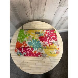 Thirty- One Wine beer & beverage coolers